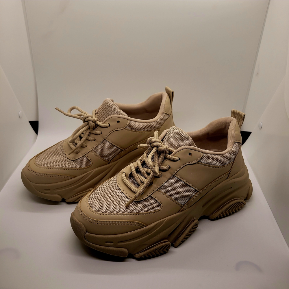 Chunky Beige Sneakers